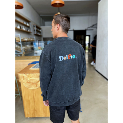 Premium fade-out sweatshirt, oversized fit, and high-quality embroidery Premium fade-out sweatshirt, oversized fit, and high-quality embroidery