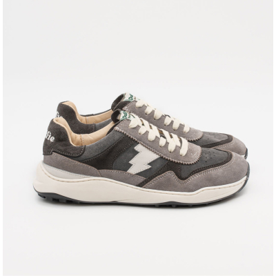 Supersonic NFS - Sneakers barefoot sostenibles en piel premium, hechas a mano en Portugal Supersonic NFS - Sneakers barefoot sostenibles en piel premium, hechas a mano en Portugal