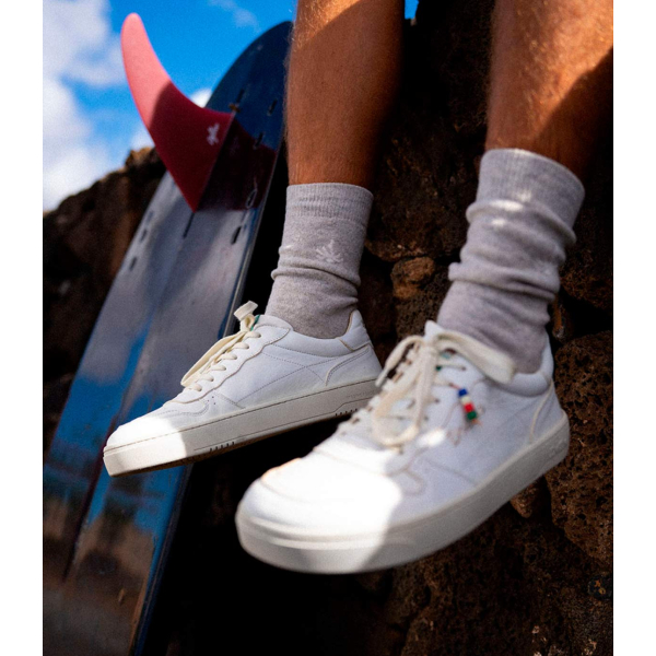 MC5 LTD - Zapatillas barefoot sostenibles en piel ecológica premium, hechas a mano en Portugal