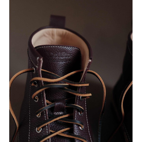 EDDIE 1 - BROWN MAHOGANY